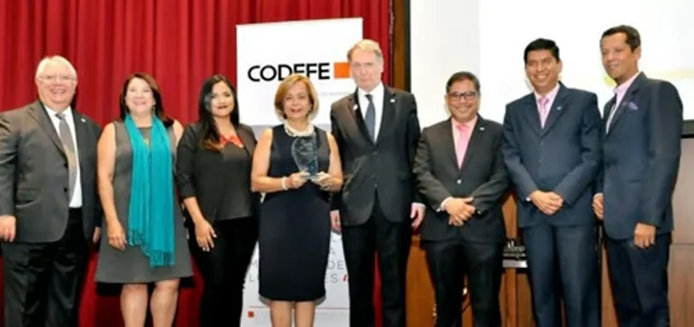 Certificaciones y alianzas